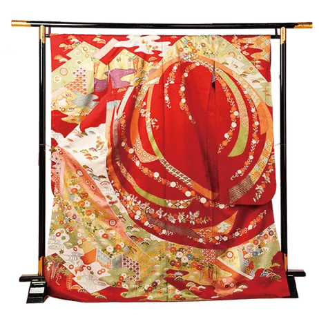 金箔に雲取華熨斗模様｜高級正絹希少振袖 川崎の写真館クッキーナッツスタジオ