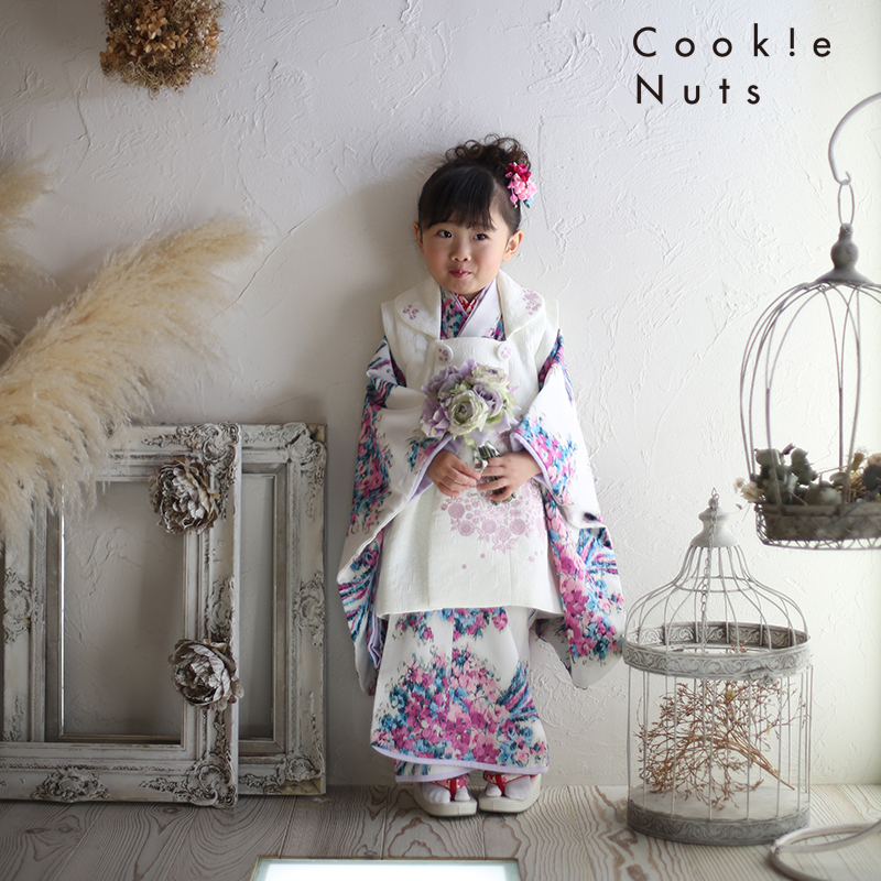 七五三 三歳 女の子 着物 白 花 – おいでよ！クッキーナッツ ~川崎本店 