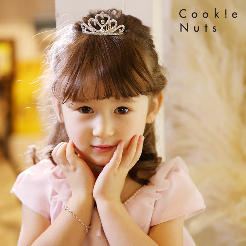 七五三 三歳 女の子 洋装 ドレス ピンク ティアラ プリンセス おいでよ クッキーナッツ 川崎本店ブログ